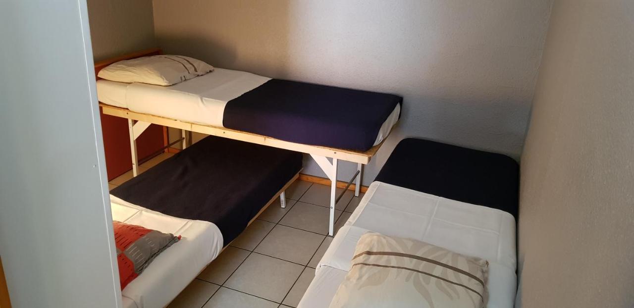 Hotel Eco Logis Espace Bellevue Séméac Kültér fotó