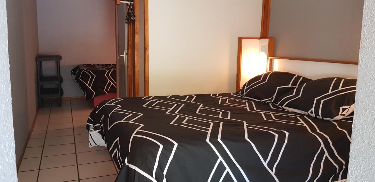 Hotel Eco Logis Espace Bellevue Séméac Kültér fotó