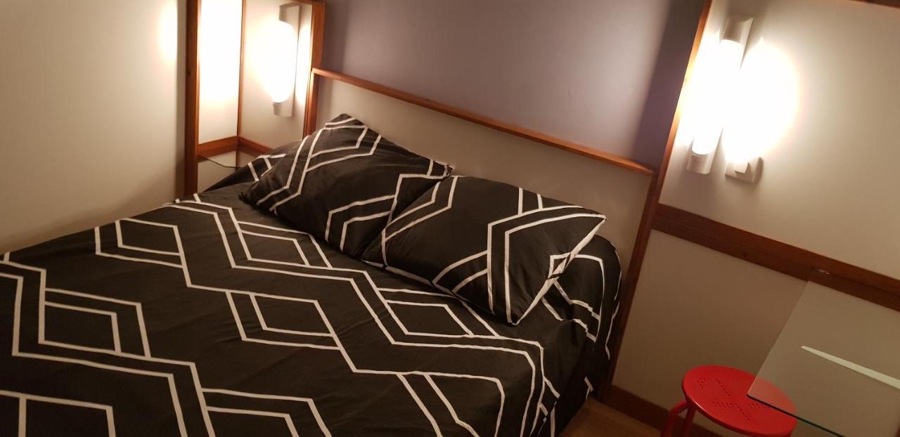 Hotel Eco Logis Espace Bellevue Séméac Kültér fotó